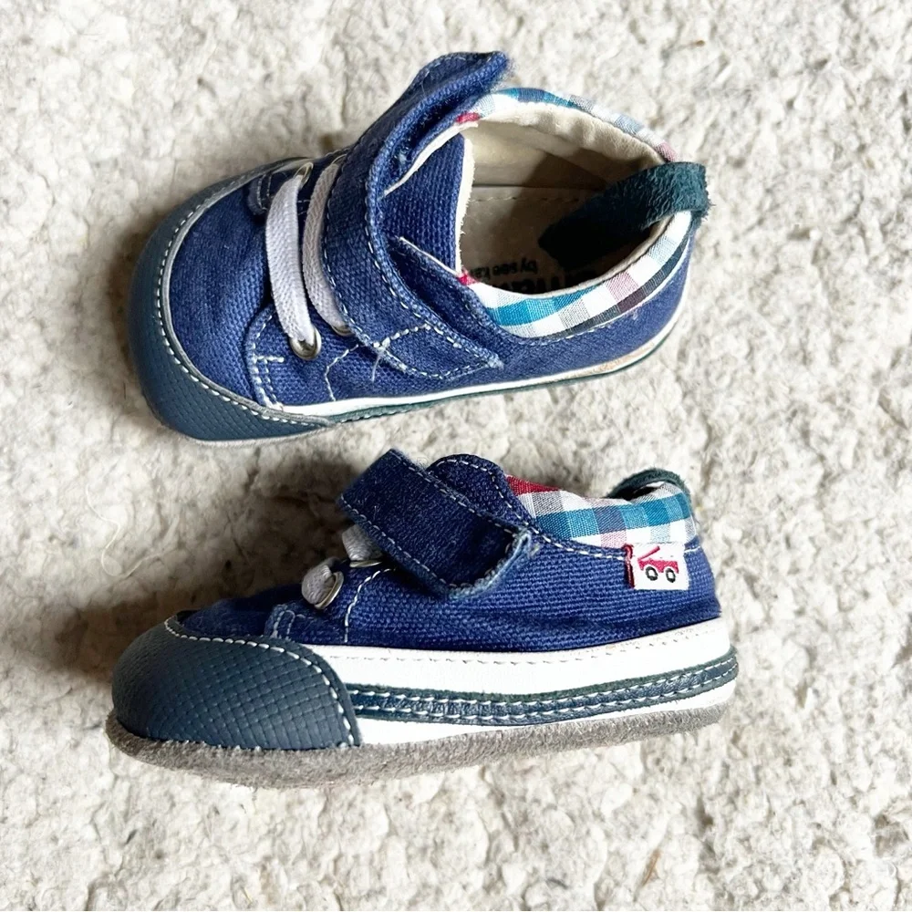 See Kai Run: Baby Boy Crib Walker Soft Bottom Leather Sneakers Size 0-6M